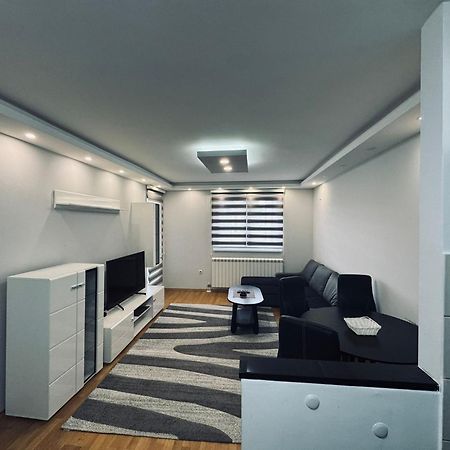 Ognjen Apartman Donje Mladice Екстер'єр фото